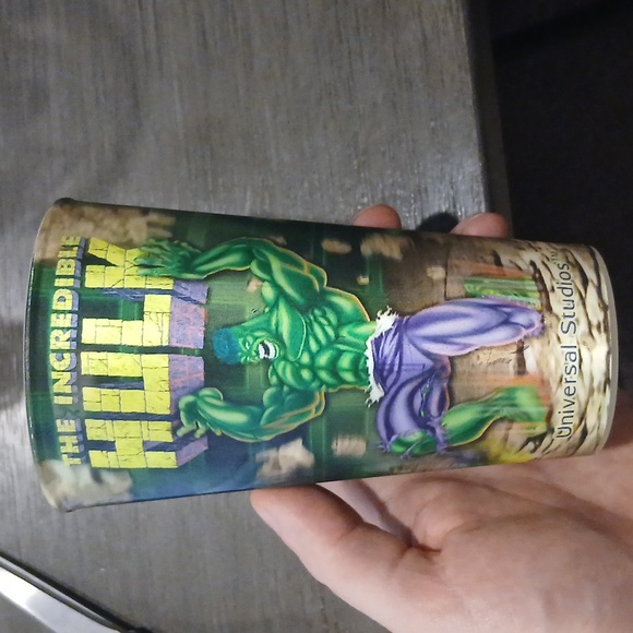 Marvel Other - The incredible hulk Universal studios 2003 marvel cup holographic